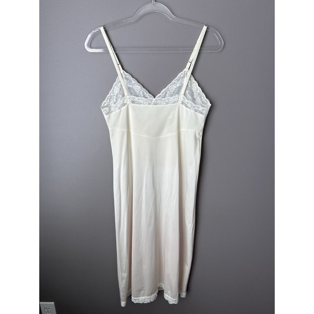 Vintage Vanity Fair Full Slip Lace Antron III‎ Nylon 70s Cream Womens 34 Medium - Picture 9 of 15